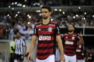 Rodrigo Caio pode deixar o Flamengo.